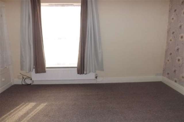  Image of 3 bedroom Detached house to rent in Balfour Street Runcorn WA7 at Runcorn, WA7 4PH