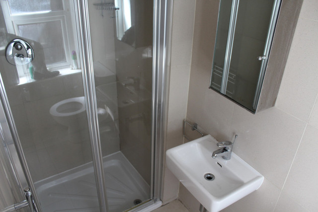  Image of Studio flat to rent in Ballards Lane London N3 at Ballards Lane Finchley Finchley Central, N3 2DN