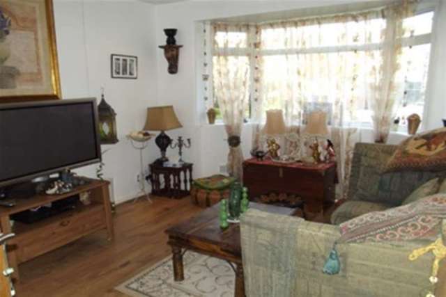  Image of 3 bedroom Detached house to rent in Barrington Close Altrincham WA14 at Altrincham, WA14 1JA