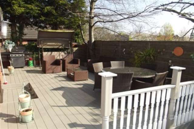  Image of 3 bedroom Detached house to rent in Barrington Close Altrincham WA14 at Altrincham, WA14 1JA