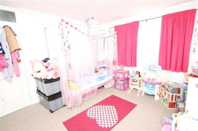  Image of 3 bedroom Detached house for sale in Barton Close Worthing BN13 at Durrington, BN13 1NG