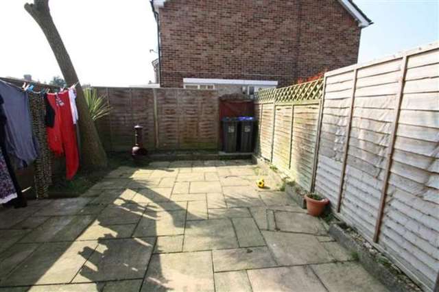  Image of 3 bedroom Detached house for sale in Barton Close Worthing BN13 at Durrington, BN13 1NG