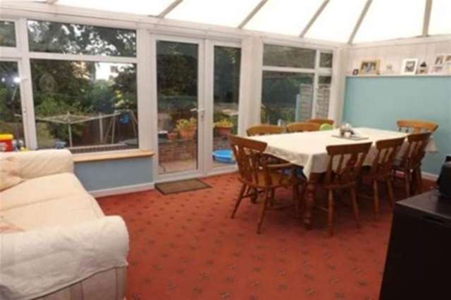  Image of 4 bedroom Detached house to rent in Takely Ride Basildon SS16 at Basildon, SS16 5BE