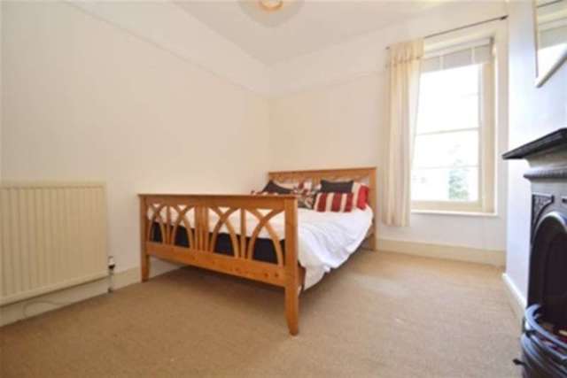  Image of 3 bedroom Flat to rent in Beaufort Road Clifton Bristol BS8 at Bristol, BS8 2JY
