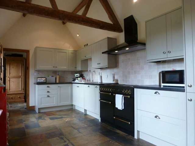  Image of 4 bedroom Detached house to rent in Beckford Road Ashton-under-Hill Evesham WR11 at Beckford Road  Ashton Under Hill, WR11 7SU