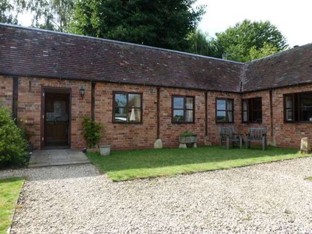  Image of 4 bedroom Detached house to rent in Beckford Road Ashton-under-Hill Evesham WR11 at Beckford Road  Ashton Under Hill, WR11 7SU