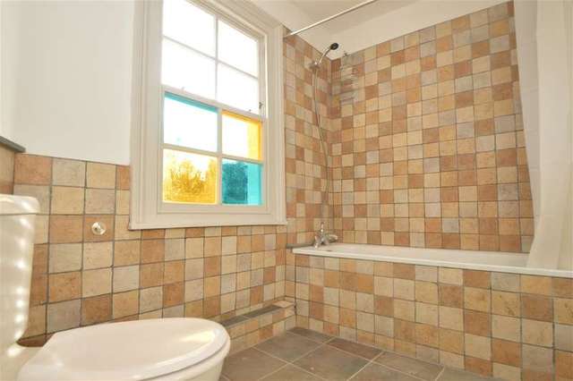  Image of 3 bedroom End of Terrace to rent in Bective Road London SW15 at East Putney, SW15 2QA