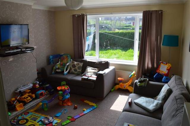  Image of 3 bedroom Semi-Detached house for sale in Beech Mount Leeds LS9 at Harehills, LS9 6QT