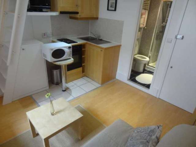  Image of Flat to rent in Belgrave Road London SW1V at Belgrave Road Pimlico London, SW1V 2BL