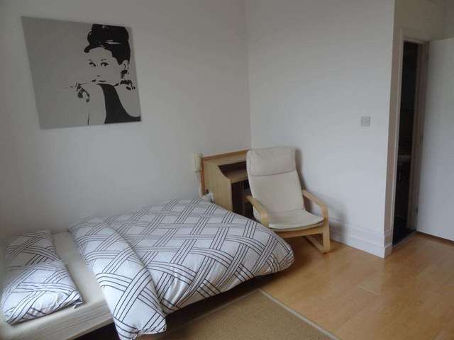  Image of Flat to rent in Belgrave Road London SW1V at Belgrave Road Pimlico London, SW1V 2BL