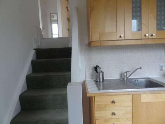  Image of Flat to rent in Belgrave Road London SW1V at Belgrave Road Pimlico London, SW1V 2BL