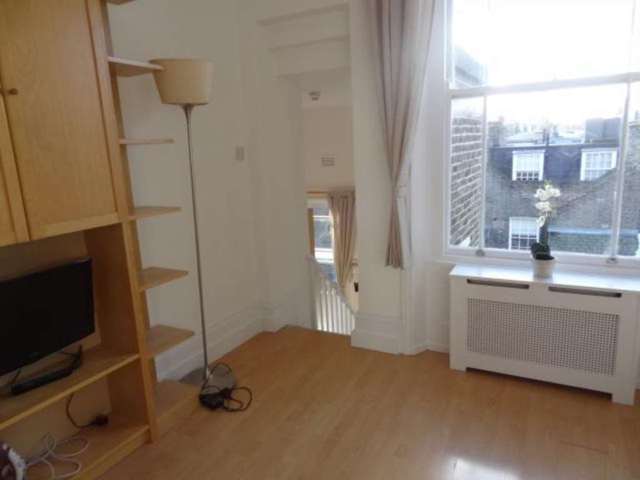  Image of Flat to rent in Belgrave Road London SW1V at Belgrave Road Pimlico London, SW1V 2BL