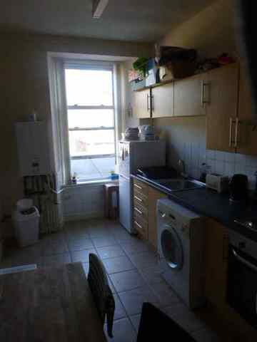  Image of 3 bedroom Flat to rent in Benvie Road Dundee DD2 at City Centre Dundee Dundee, DD2 2PD