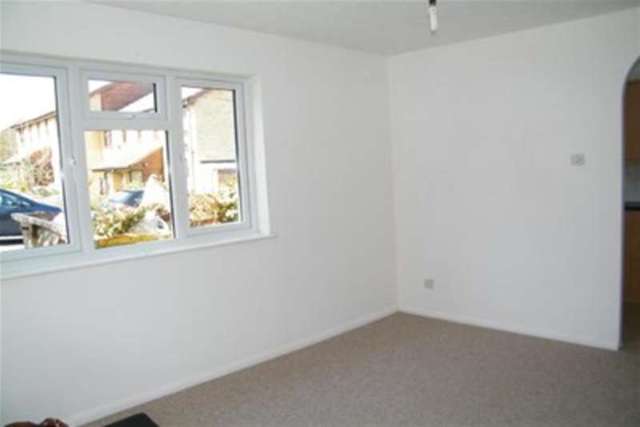  Image of 1 bedroom Detached house to rent in Marlborough Way Billericay CM12 at Billericay, CM12 0YJ