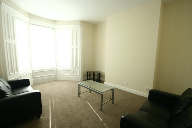  Image of 5 bedroom House Share to rent in Heaton Grove Heaton Newcastle upon Tyne NE6 at Heaton Grove Heaton Newcastle Upon Tyne, NE6 5NP