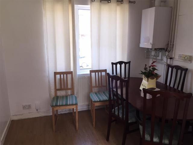  Image of 4 bedroom Detached house to rent in Birch Grove Crescent Brighton BN1 at Birch Grove Crescent  BRIGHTON, BN1 8DN