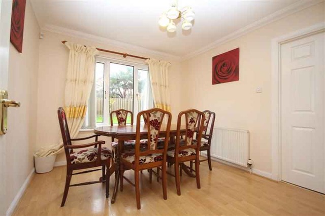  Image of 5 bedroom Detached house to rent in Birrell Gardens Murieston Livingston EH54 at Murieston West Lothian West Lothian, EH54 9LF