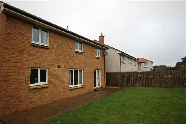  Image of 5 bedroom Detached house to rent in Birrell Gardens Murieston Livingston EH54 at Murieston West Lothian West Lothian, EH54 9LF