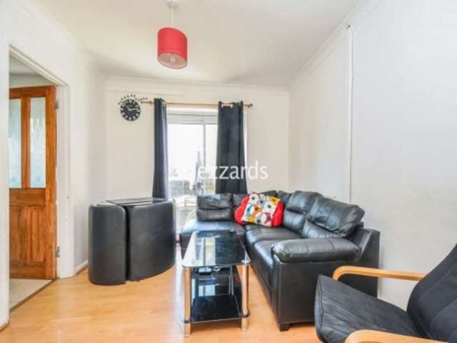 Image of 3 bedroom Terraced house for sale in Bishops Grove Hampton TW12 at Hampton, TW12 1AJ