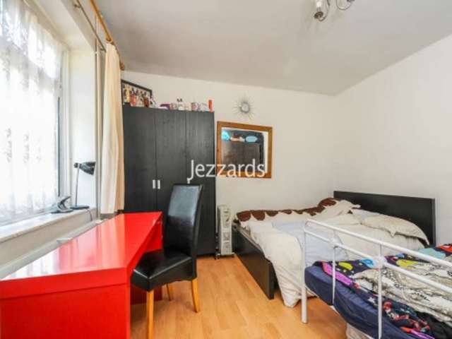  Image of 3 bedroom Terraced house for sale in Bishops Grove Hampton TW12 at Hampton, TW12 1AJ
