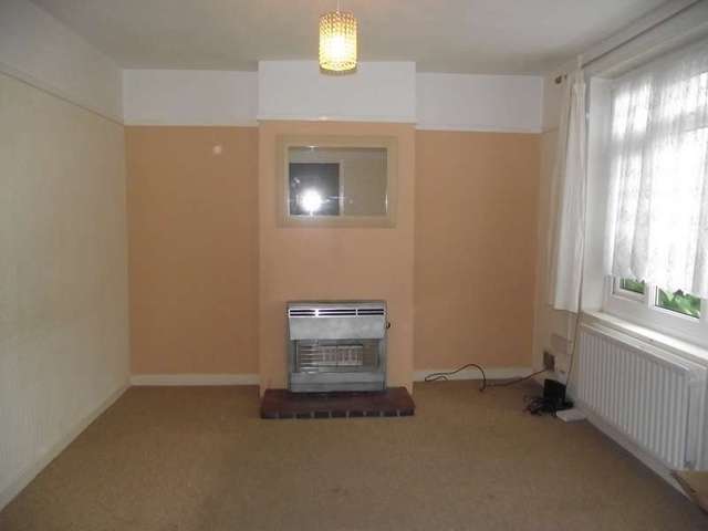  Image of 3 bedroom Terraced house to rent in Hamilton Road Fair Oak Eastleigh SO50 at Bishopstoke, SO50 6GF