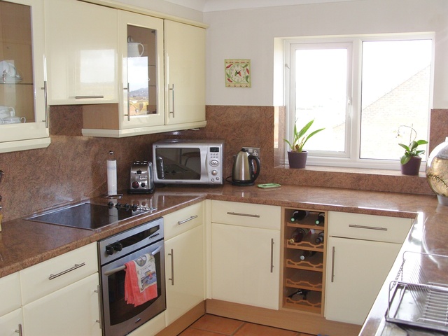  Image of 3 bedroom Flat to rent in Blakes Way Eastbourne BN23 at Eastbourne, BN23 6EN
