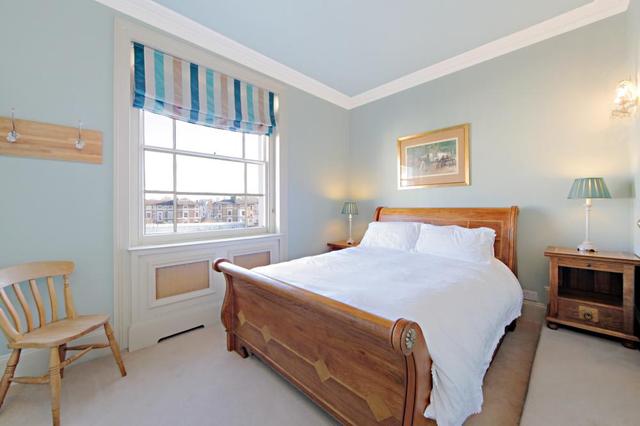  Image of 1 bedroom Property to rent in Blomfield Road London W9 at Blomfield Road  London, W9 2PD