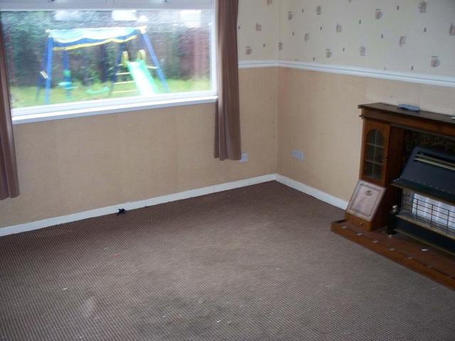  Image of 3 bedroom Semi-Detached house to rent in Boltby Lane Buttershaw Bradford BD6 at Boltby Lane  Buttershaw, Bradford, BD6 2AJ