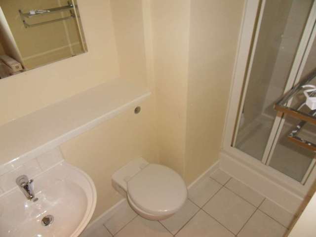  Image of 2 bedroom Flat to rent in Brabloch Park Paisley PA3 at Brabloch Park  Paisley, PA3 4QD