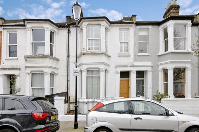  Image of 3 bedroom Property to rent in Bracewell Road London W10 at Bracewell Road  London, W10 6AE