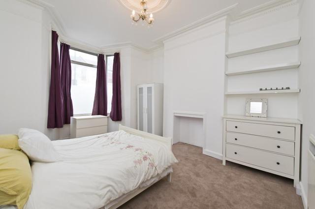  Image of 3 bedroom Property to rent in Bracewell Road London W10 at Bracewell Road  London, W10 6AE