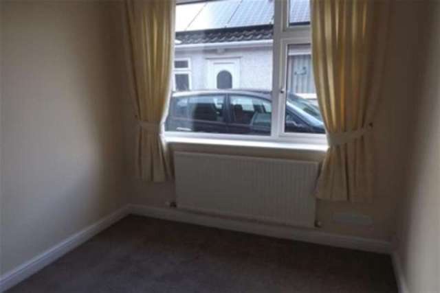  Image of 3 bedroom Detached house to rent in Braeside Avenue Hawarden Deeside CH5 at Deeside, CH5 3HW