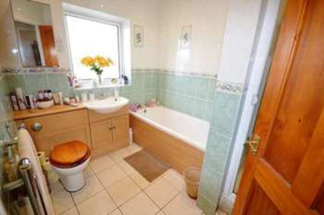  Image of 2 bedroom Detached house for sale in Ferryside SA17 at Briardale  Ferryside, SA17 5UR