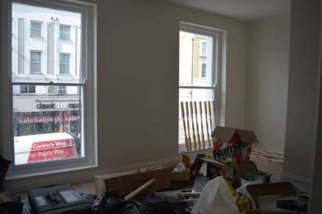  Image of 2 bedroom Flat to rent in Caedmon Road London N7 at Caedmon Road  London, N7 6DH