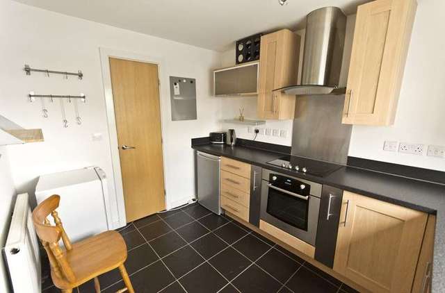  Image of 2 bedroom Property to rent in Bristnall Hall Road Oldbury B68 at Bristnall Hall Road  Oldbury, B68 9TZ