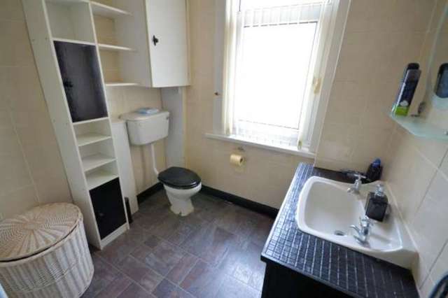  Image of 2 bedroom Town House for sale in Britannia Street Scarborough YO12 at Britannia Street  Scarborough, YO12 7DN
