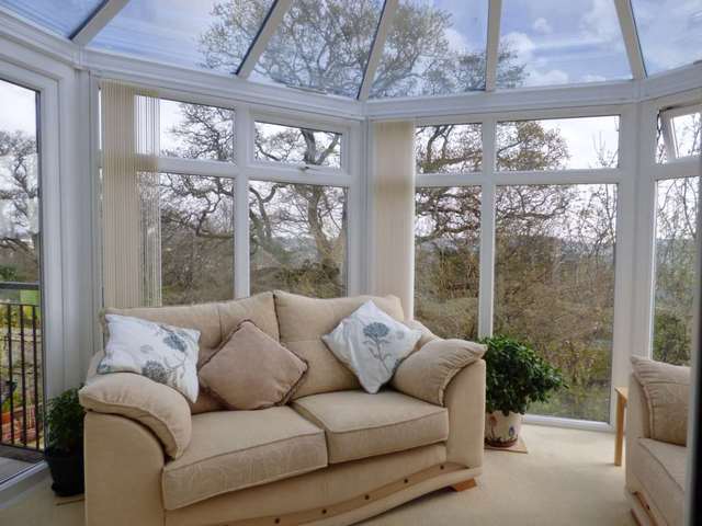  Image of 4 bedroom Detached house for sale in Broadley Drive Torquay TQ2 at Broadley Drive Livermead Torquay, TQ2 6UE