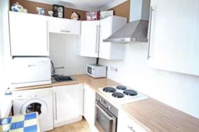  Image of 1 bedroom Flat for sale in Broadloan Renfrew PA4 at Renfrew Renfrewshire Renfrew, PA4 0BY