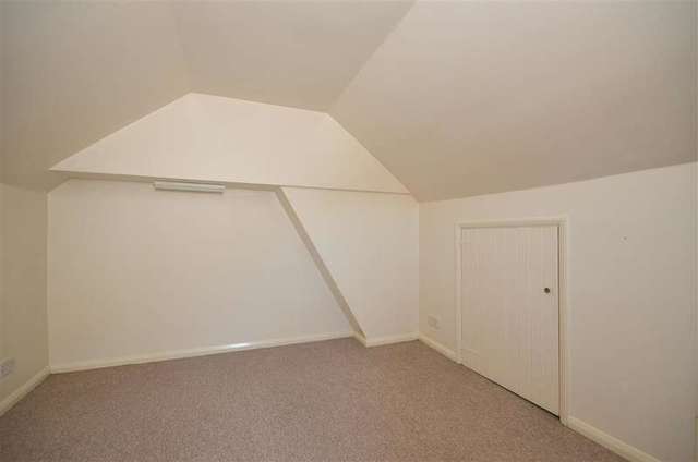  Image of 1 bedroom Detached house for sale in Broadwater Street East Broadwater Worthing BN14 at Broadwater West Sussex Worthing, BN14 9AA