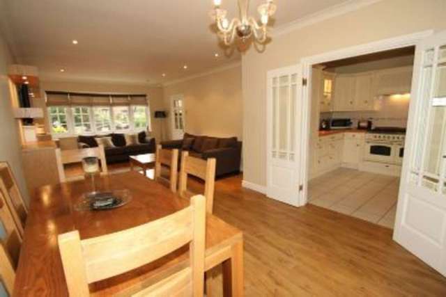  Image of 3 bedroom Semi-Detached house to rent in Broomfield Lane Hale Altrincham WA15 at ALTRINCHAM, WA15 9AS