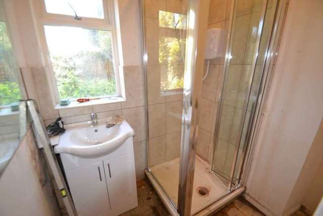  Image of 1 bedroom Flat to rent in Broomhouse Road London SW6 at Broomhouse Road  London, SW6 3QU