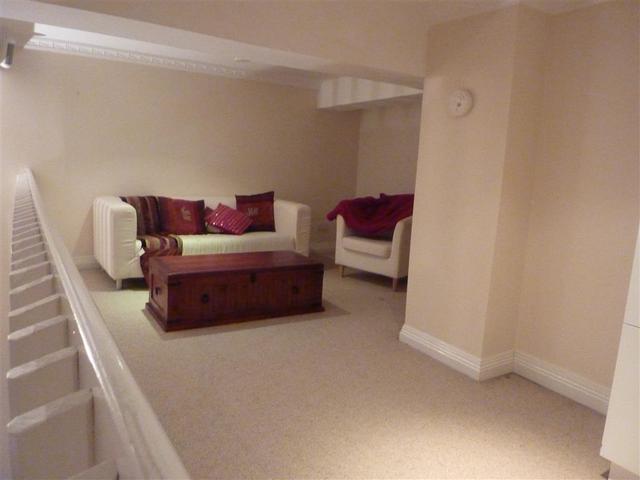  Image of 1 bedroom Flat to rent in Buccleuch Street Glasgow G3 at Garnethill Glasgow Glasgow, G3 6QT