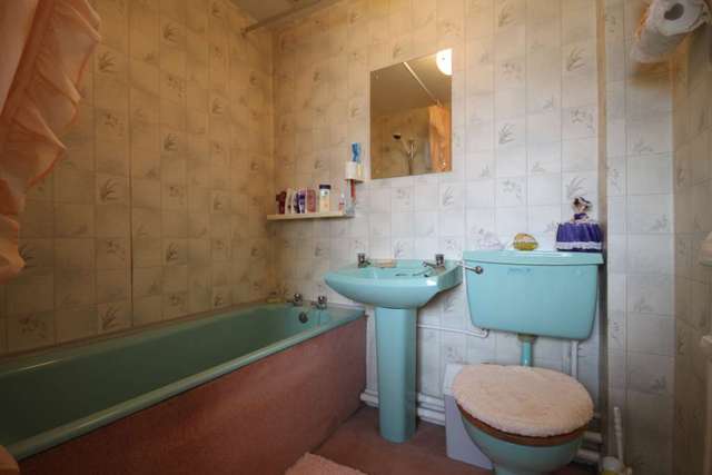  Image of 2 bedroom Town House for sale in Burnham Close Wigston LE18 at Burnham Close Little Hill Wigston, LE18 2QT