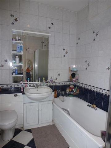  Image of 5 bedroom Detached house for sale in Finch Lane Bushey WD23 at Bushey, WD23 3AH