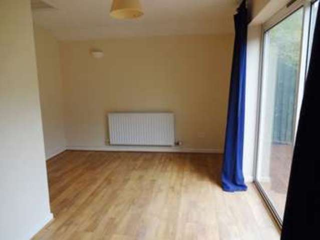  Image of 3 bedroom Detached house to rent in Bushy Coombe Gardens Glastonbury BA6 at Bushy Coombe Gardens  Glastonbury, BA6 8JT