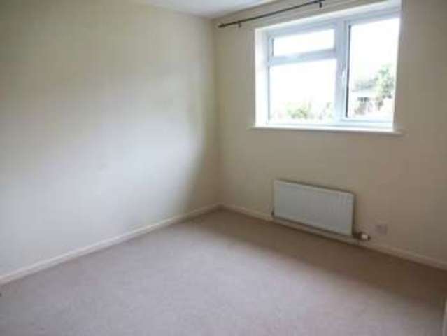 Image of 3 bedroom Detached house to rent in Bushy Coombe Gardens Glastonbury BA6 at Bushy Coombe Gardens  Glastonbury, BA6 8JT