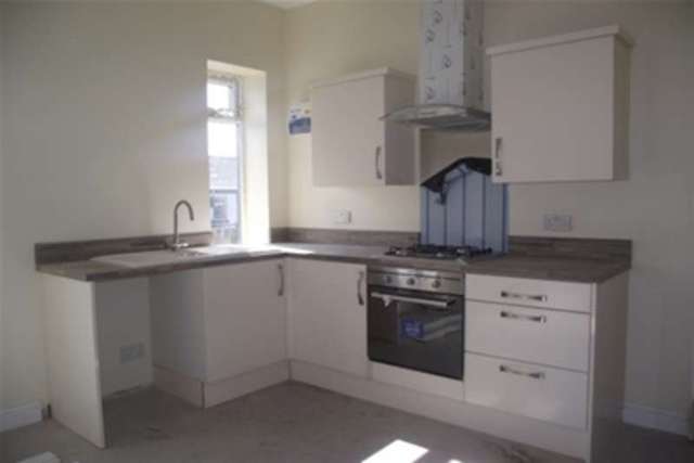  Image of 1 bedroom Flat to rent in Buxton Road High Lane Stockport SK6 at Stockport, SK6 8DR
