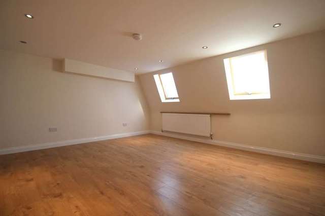  Image of 2 bedroom Flat to rent in Caedmon Road London N7 at Caedmon Road  London, N7 6DH