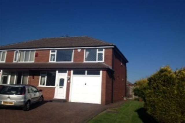  Image of 3 bedroom Semi-Detached house to rent in Caldbeck Drive Farnworth Bolton BL4 at Bolton, BL4 0RL