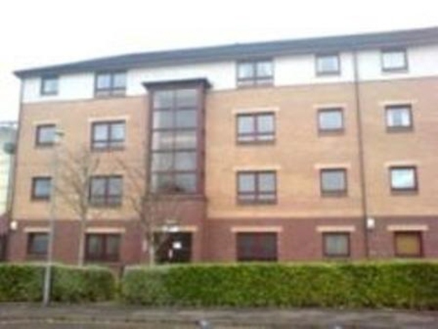 Image of 2 bedroom Flat to rent in Caledonia Court Paisley PA3 at Paisley Renfrewshire Renfrewshire, PA3 2LL